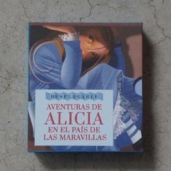 AVENTURAS DE ALICIA EN EL PAÍS DE LAS MARAVILLAS