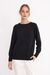 SWEATER BARRAGAN NEGRO en internet