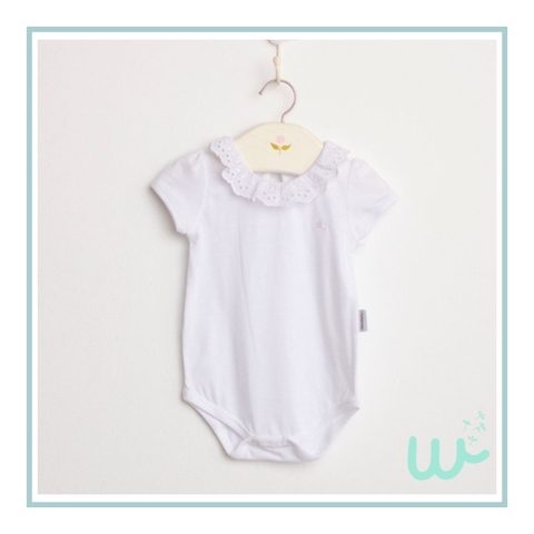 BODY M/CORTA CUELLO BRODERIE (PEB227)