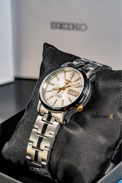 Seiko 5 clasico shop