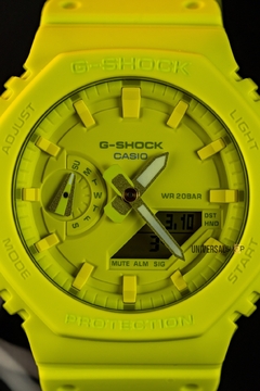 Reloj Casio GA-2100-9A9 G-Shock - Universal Shop Colombia
