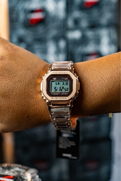 Reloj Casio GMW-B5000GD-4 G-Shock en Acero Inoxidable - comprar online