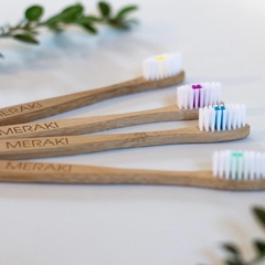 Cepillo de dientes bambu
