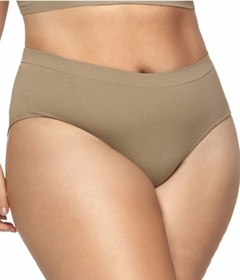 Calcinha Alta Plus Size Zee Rucci Sem Costura na internet