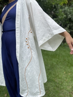 Kimono Entrelace na internet