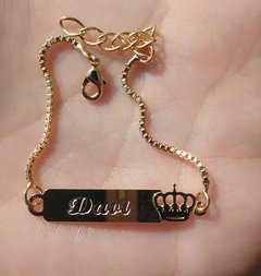 Pulseira para bebe com nome e coroa banhada a ouro 18kl - comprar online