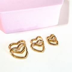 Trio de argolas de coração liso em ouro 18kl