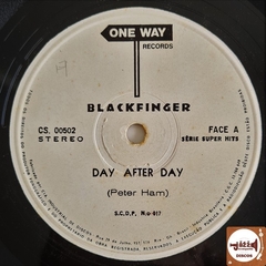 Blackfinger - Day After Day / Family Affair