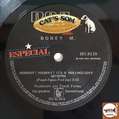 Boney M. - Hooray! Hooray! It's A Holi-Holiday / Ribbons Of Blue (1979) - Jazz & Companhia Discos