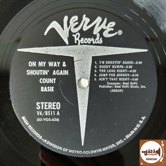 Count Basie & His Orchestra - On My Way & Shoutin' Again! (Imp. EUA / 1962) na internet