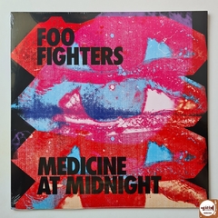 Foo Fighters - Medicine At Midnight (Lacrado)