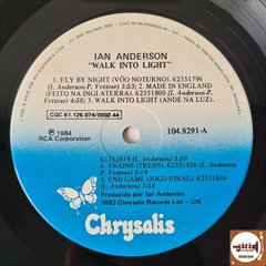 Ian Anderson - Walk Into Light (Com encarte) na internet