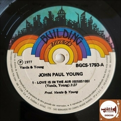 John Paul Young - Love Is In The Air na internet