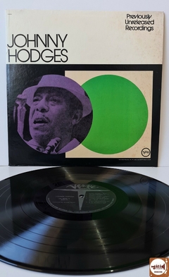 Johnny Hodges - Previously Unreleased Recordings (Import. EUA/1973)