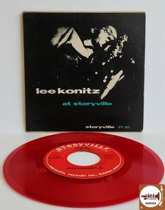 Lee Konitz - At Storyville (Imp. EUA / 1954 / Vinil Vermelho / 45 RPM / MONO)
