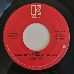 Queen - A Crazy Little Thing Called Love (45 RPM / Import. Canadá)