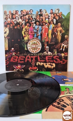 The Beatles - Sgt. Pepper's Lonely Hearts Club Band (com encarte)