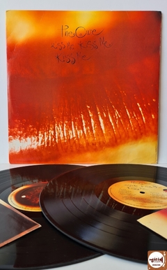 The Cure - Kiss Me Kiss Me Kiss Me (2xLPs / 2x encartes/ Imp. EUA)