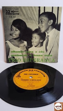 Trio Esperança - Olhando Para O Céu (1963)