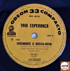 Trio Esperança - Olhando Para O Céu (1963) - Jazz & Companhia Discos