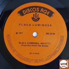 Placa Luminosa - Velho Demais / Placa Luminosa (1978) - Jazz & Companhia Discos