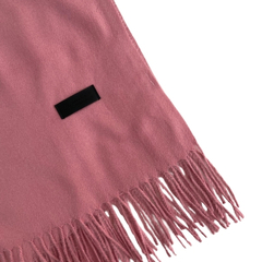 Pashmina Lisa na internet