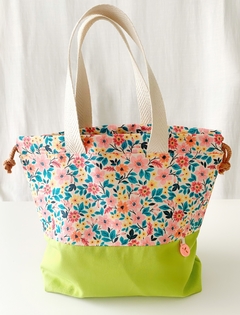 Bag Mediana Flor - comprar online