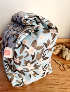 Paper Bag Magnolia