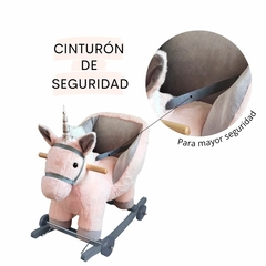 Mecedor con ruedas respaldo cinturón y sonido - unicornio - tienda online