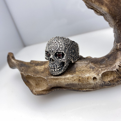 Anillo calavera filigrana ojos con circonio 005 en internet