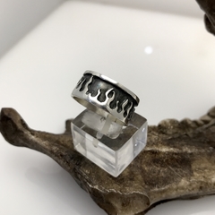 Anillo cinta llamas 126