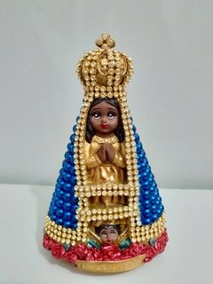 Nossa Senhora Aparecida Baby com pérolas - 15 cm - Mandaluhz - Artigos de Luxo