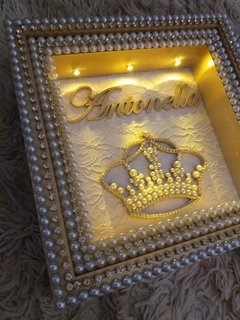 Porta Maternidade Iluminado Dourado - Princesa Rebeca - comprar online