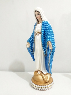 Nossa Senhora das Graças com pérolas - 25 cm - Azul Claro na internet