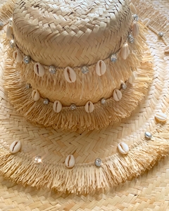 CHAPEU BUZIOS E CRISTAIS - buy online