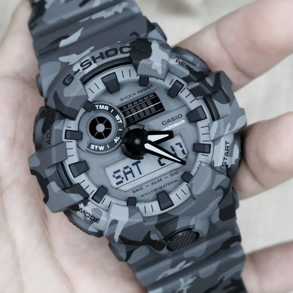 Casio g shock top ga 700 cm
