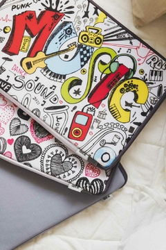 FUNDA Notebook Neoprene Est 9 MUSIC en internet