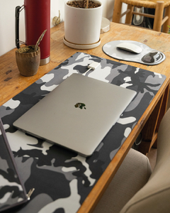 Desk Pad Camuflado Gris (84 x 38 cm) - comprar online