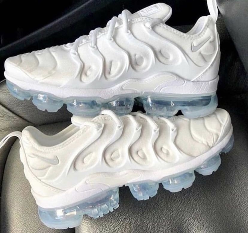 TÊNIS NIKE AIR VAPORMAX PLUS BRANCO BOLHA AZUL