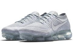 Tênis Nike Air Vapormax Flyknit Branco Gelo