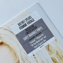 Vinilo Britney Spears Femme Fatale Alemania - Vinilo Color Gris Marmol Edicion Limitada 2023 - 12 Temas - comprar online