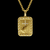Pingente placa cruz mão oração cravejado banhado à ouro 18k, da marca Dezoitok Joias.