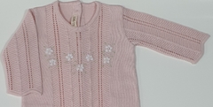 Macacão Bebê Siena - Rosa Claro - Tricot 100% Algodão - Bordado à mão - Little Bloom - Roupas e Pijamas para Bebês e Crianças