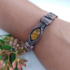 Brazalete Cobre Viejo con Ojo de Tigre