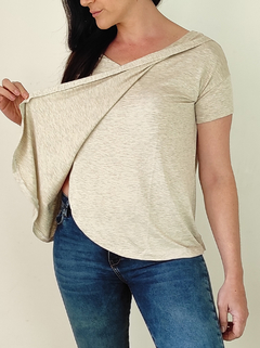 Remera Magnolia Beige - MOM LUNE