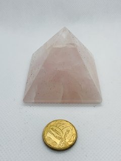 Pirâmide Quartzo Rosa na internet