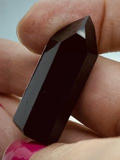 Imagem do Obelisco Obsidiana Negra