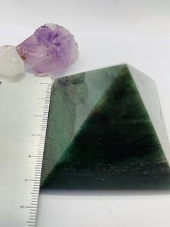 Pirâmide Jaspe Verde - CristalMagia