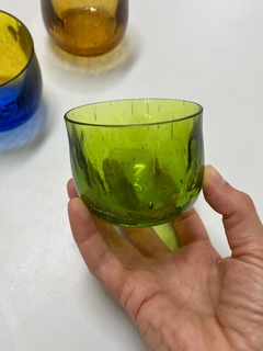 Vaso corto de vidrio verde - Teresa Garay