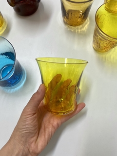Vaso de vidrio amarillo - Teresa Garay